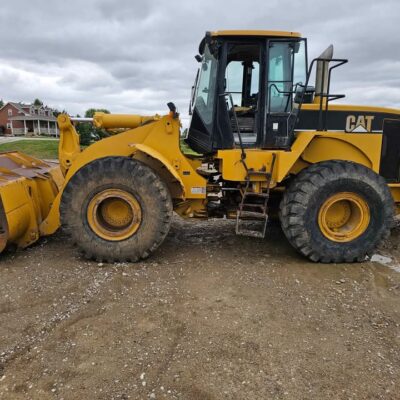 CAT 966G wheel loader