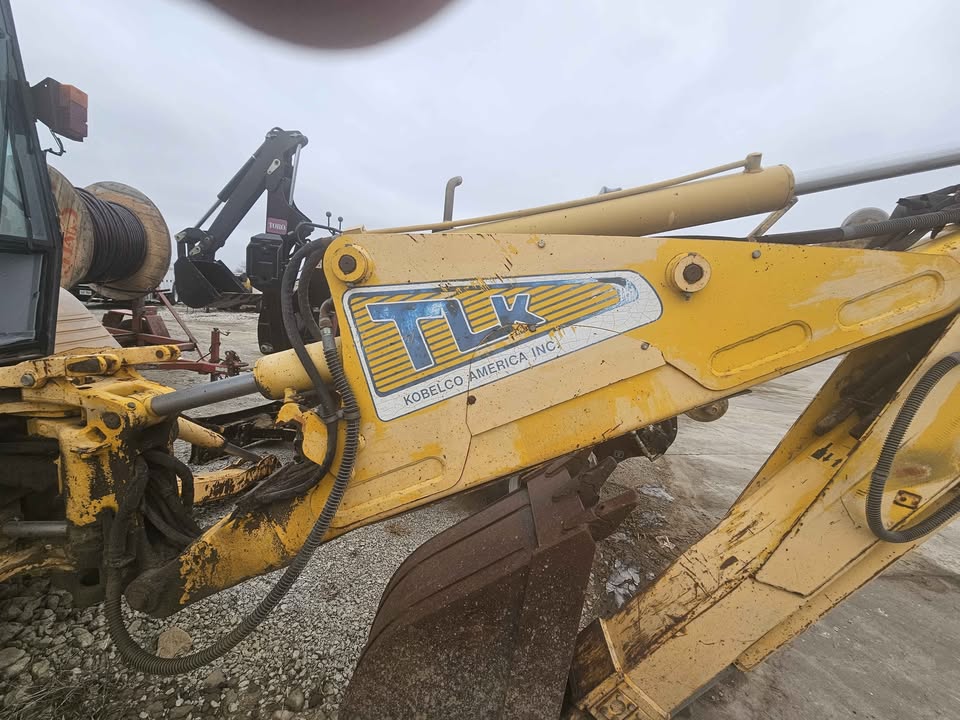 Sold -1995 Kobelco tlk860 - Image 2
