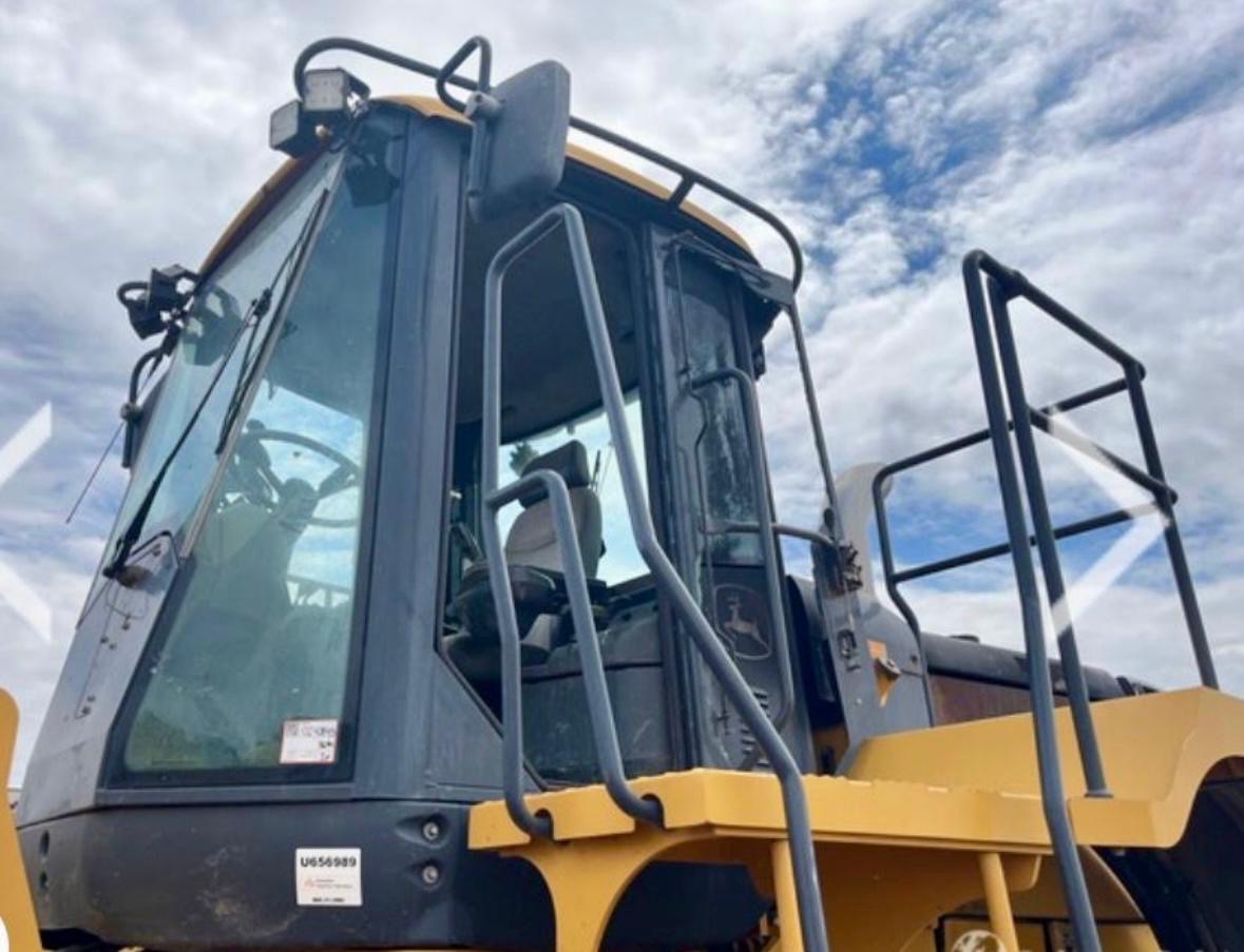 2018 John Deere 844k- Wheel Loader - Image 3