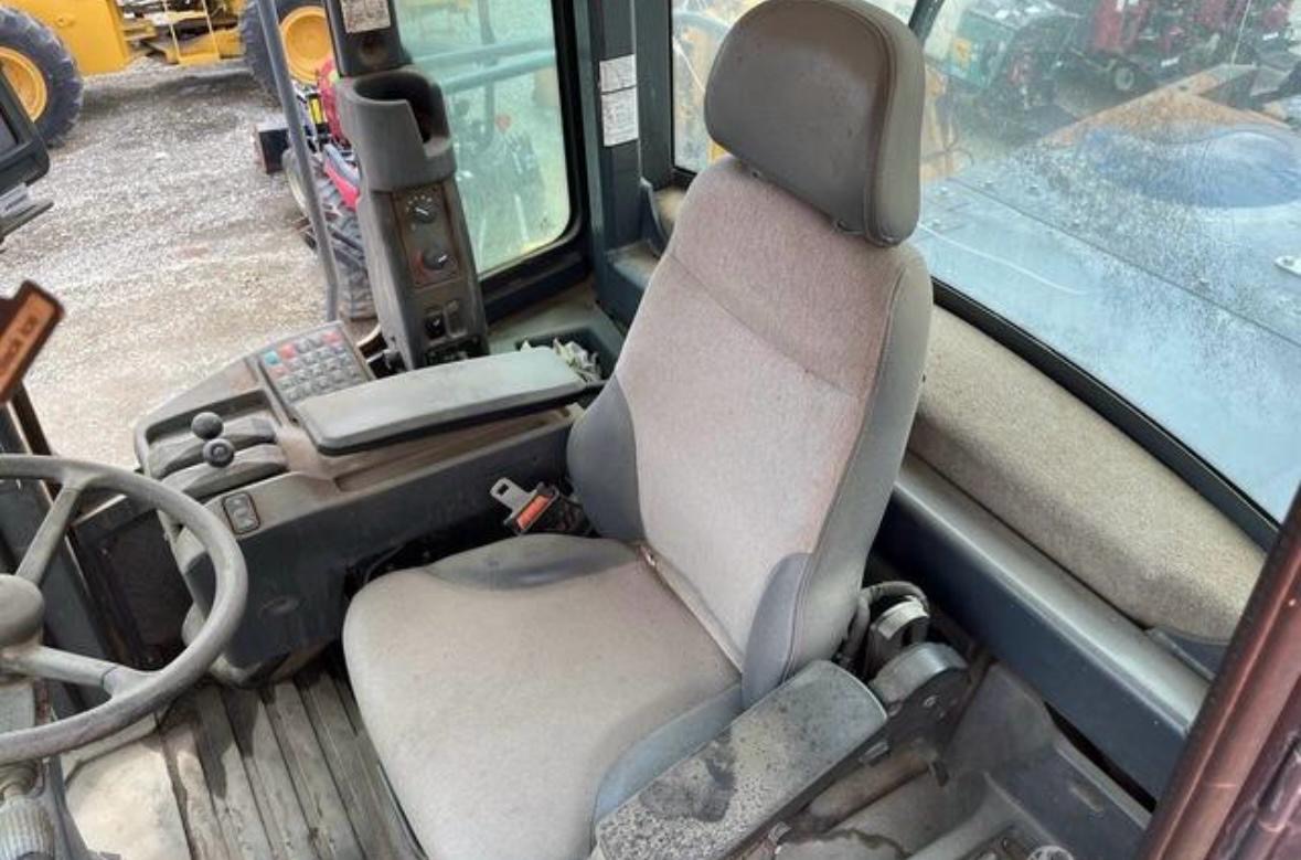 2018 John Deere 844k- Wheel Loader - Image 4